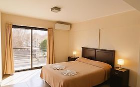 Central Suites Hotel